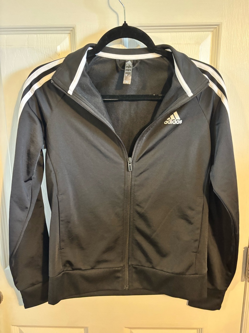 😍Adidas Boys Black Track Jacket with White Stripes SZ Small